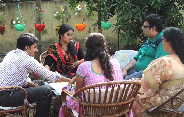 /media/k2/galleries/57907/Jayammu-Nischayammu-Raa-Movie-Stills-03