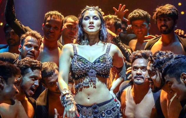 /media/k2/galleries/63581/Bhoomi-Movie-Stills-06