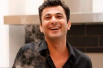 chef vikas khanna, Michelin-Star Chef Vikas Khanna, michelin star chef vikas khanna named brand ambassador of indo american arts council, Neena g