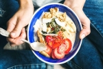 Weight Loss, filling breakfast for weight loss, eating breakfast may not help in weight loss says study, Skipping breakfast