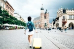 Group Travelling, Solo Traveller, choosing the right tour group if you are a solo traveller, Travel for indians