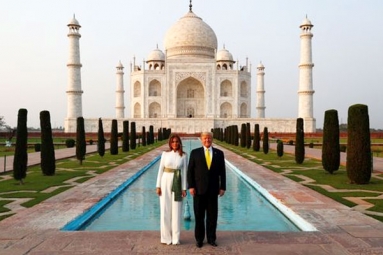 President Trump and the First Lady&rsquo;s visit to Taj Mahal in Agra
