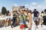 Mahesh Sharma, Union culture and tourism minister, cultural minister to foreign tourists don t wear skirts in india, Women tourists