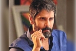Vikram in hospital, Vikram hospitalized, vikram rushed to hospital after he suffers a heart attack, Chiyaan vikram