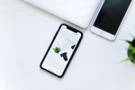 exports, Apple, apple in talks of shifting iphone production from china to india, Iphone production