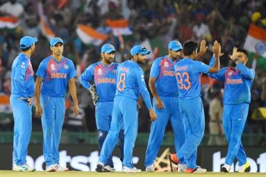 &quot;I cannot see them losing,&quot; says Australian coach